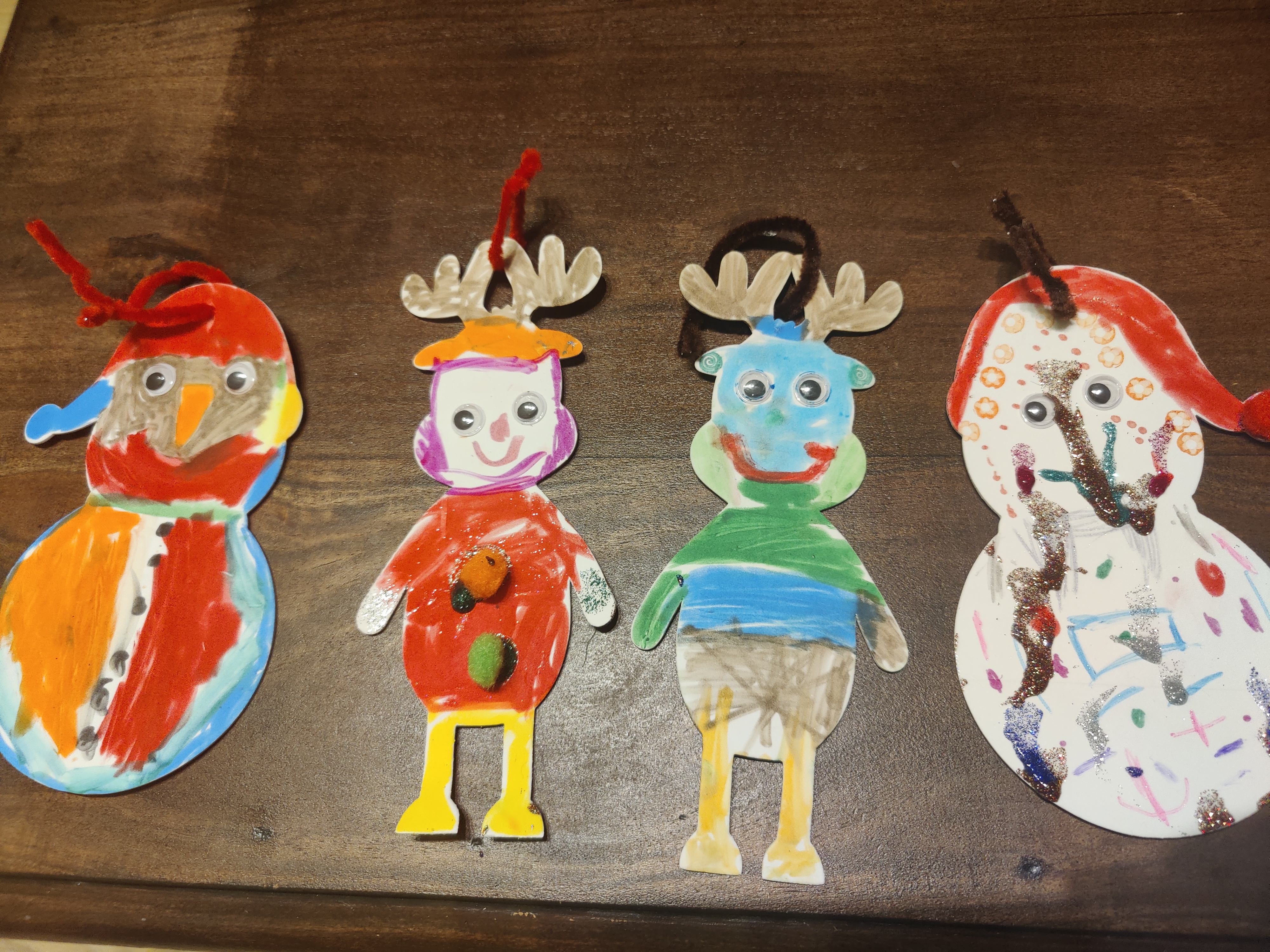 'Homemade Christmas decorations' by Max&Mia Santa little helpers. () from Wexford